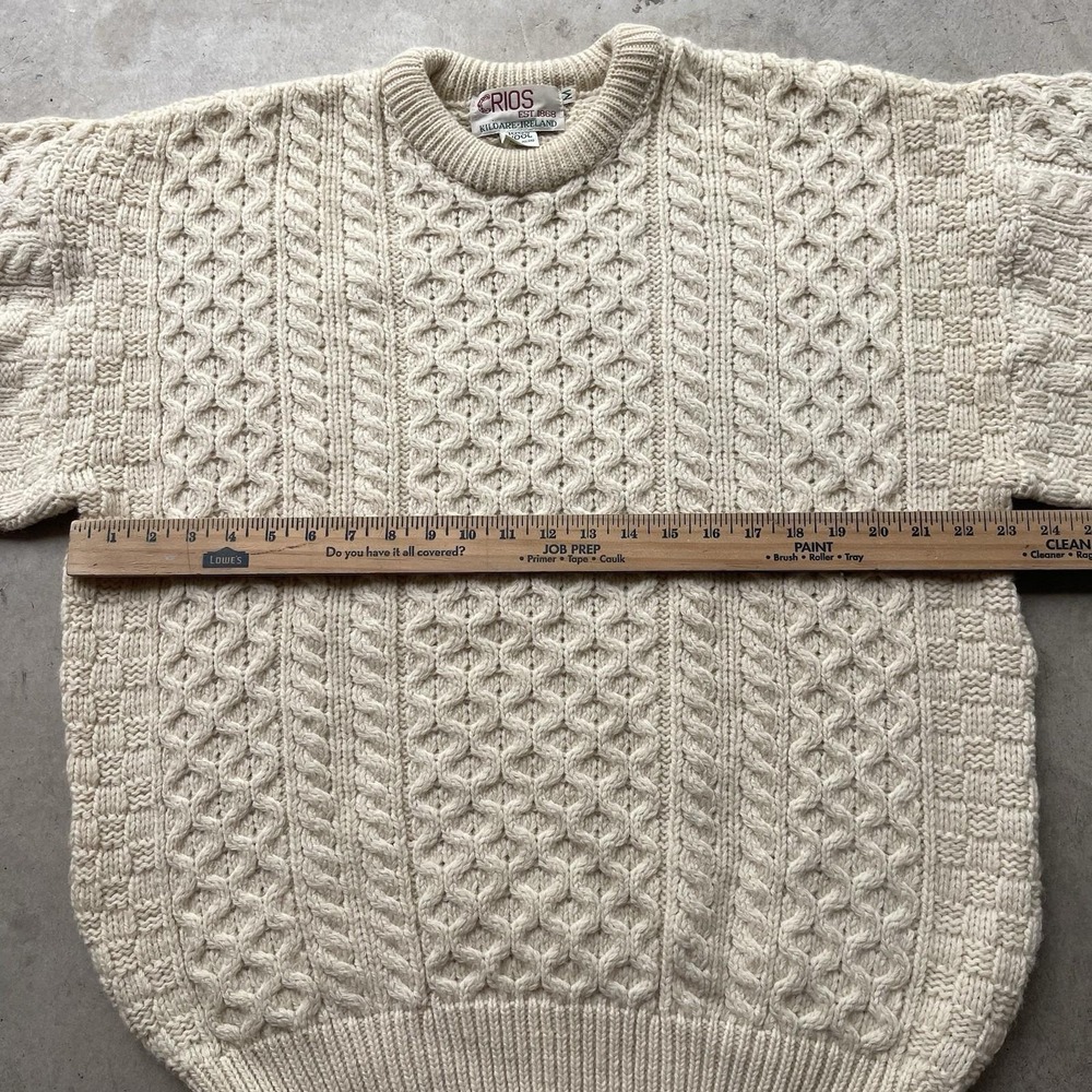 Vintage Crios Kildare Aran Wool Hand Knit Fisherman Sweater Ireland Made M - Picture 4 of 6